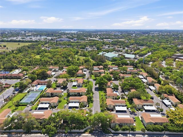 501 E BAY DRIVE 202, Largo, FL 33770