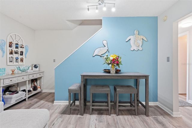 501 E BAY DRIVE 202, Largo, FL 33770