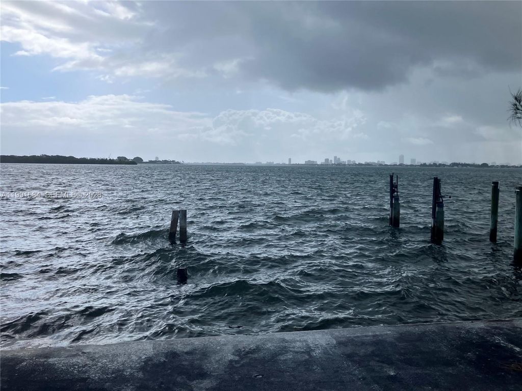 Image 2 of property listing at 10801 N Bayshore Dr, Miami, FL 33161