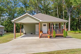 1822 Tunnel Hill Varnell Road, Tunnel Hill, GA 30755