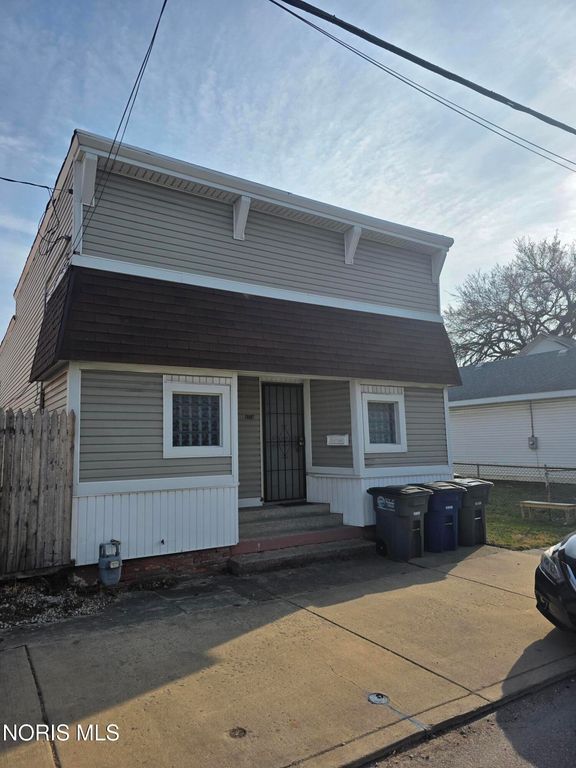 1992 Starr Avenue, Toledo, OH 43605