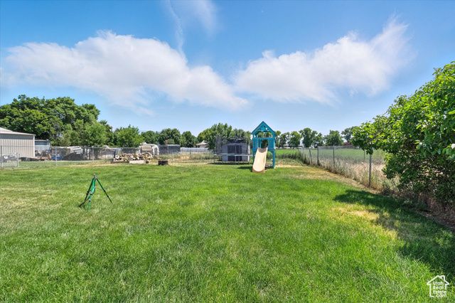 240 W 300 S, Smithfield, UT 84335