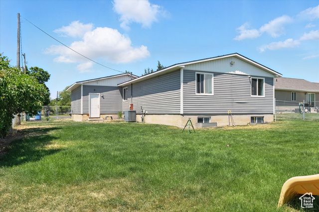 240 W 300 S, Smithfield, UT 84335