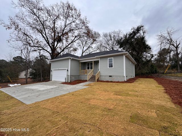 110 Bethune Avenue, Aberdeen, NC 28315