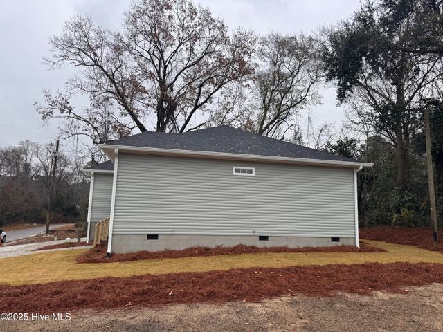 110 Bethune Avenue, Aberdeen, NC 28315