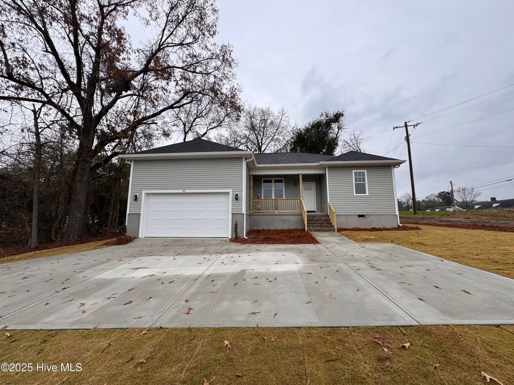 110 Bethune Avenue, Aberdeen, NC 28315