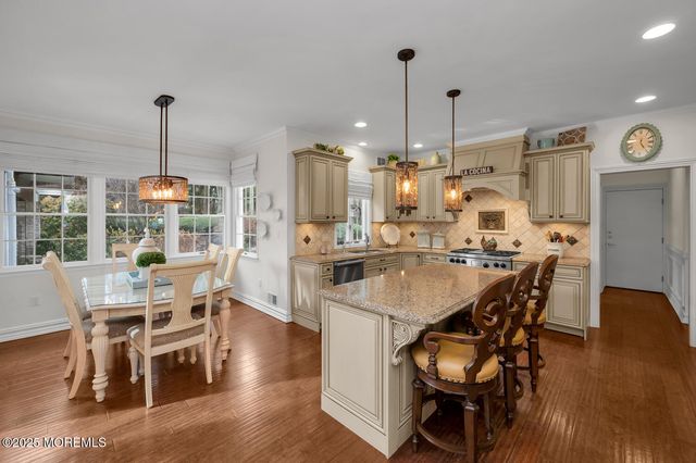 6 Concord Court, Colts Neck, NJ 07722