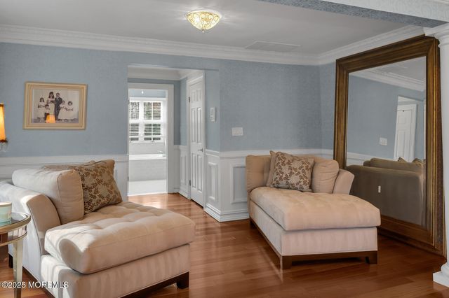 6 Concord Court, Colts Neck, NJ 07722