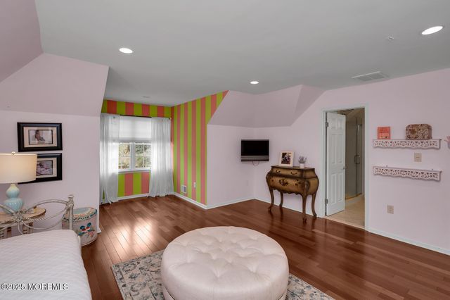 6 Concord Court, Colts Neck, NJ 07722