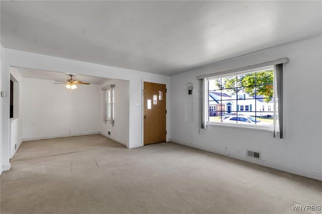 2902 Weston Avenue, Niagara Falls, NY 14305