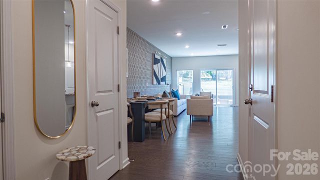 226 Harpers Run Lane, Matthews, NC 28104