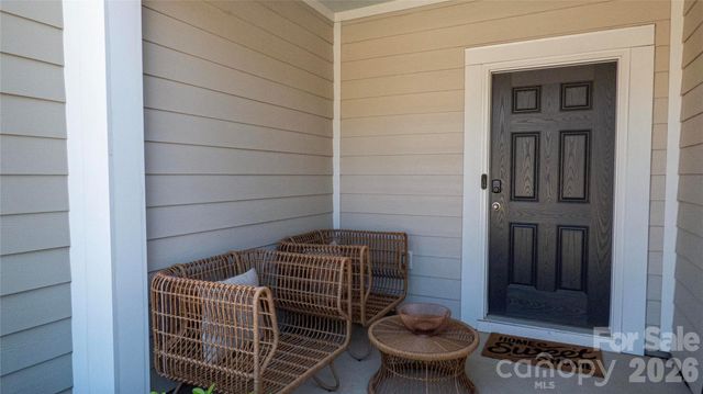 226 Harpers Run Lane, Matthews, NC 28104