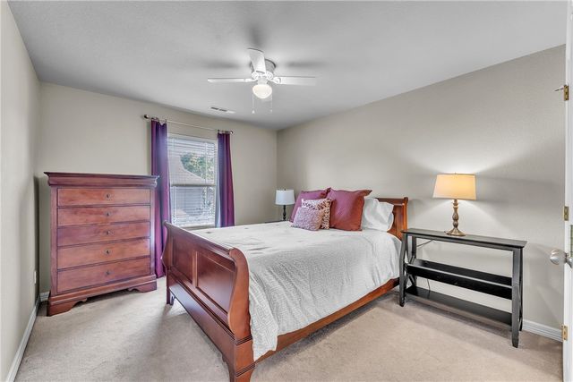 5703 W Casey Drive, Rogers, AR 72758