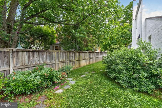 4325 47TH ST NW, Washington, DC 20016