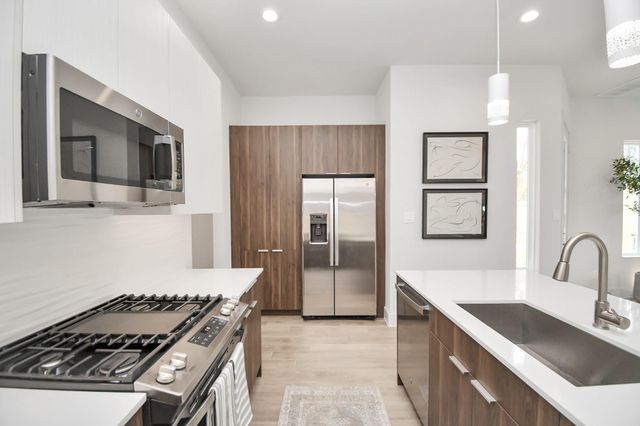 3013 Ocean Cay Drive, Houston, TX 77047