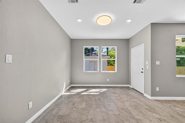 5921 Jackson Lane, Texas City, TX 77591