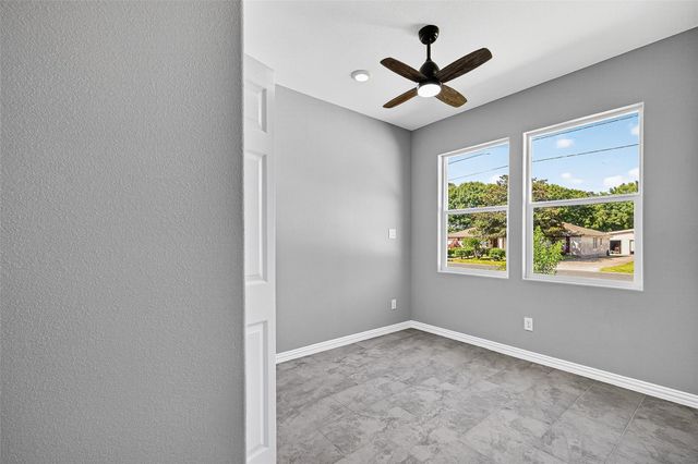 5921 Jackson Lane, Texas City, TX 77591