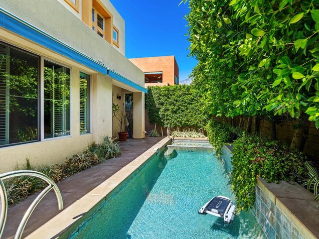 3000 Candlelight Lane, Palm Springs, CA 92264