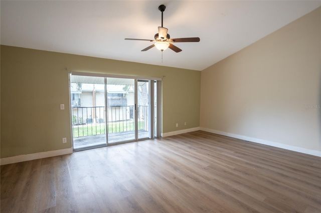 5409 SWEETWATER TERRACE CIRCLE, Tampa, FL 33634