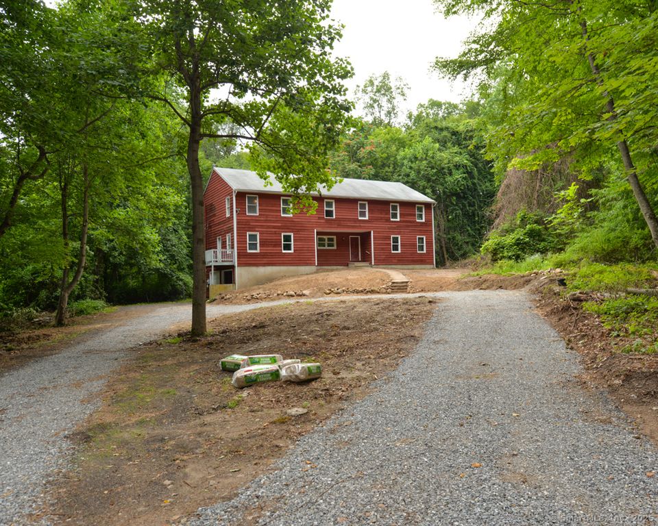 479 Kettletown Road, Southbury, CT 06488