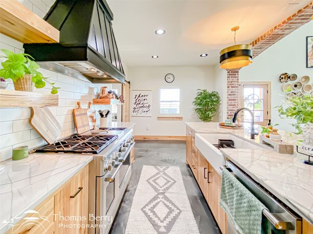 519 Wimberly Road, Merkel, TX 79536