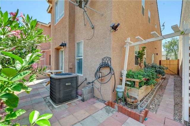 4096 Rocky Beach Drive, Las Vegas, NV 89115