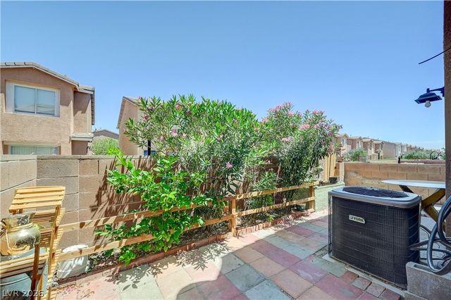 4096 Rocky Beach Drive, Las Vegas, NV 89115