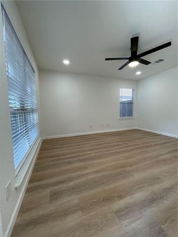 8939 Anna ST, Austin, TX 78748