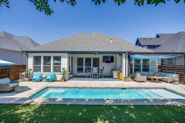 413 Kestrel Court, Aledo, TX 76008