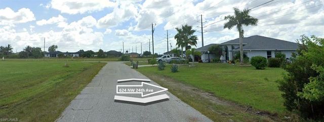 624 NW 24th AVE, Cape Coral, FL 33993