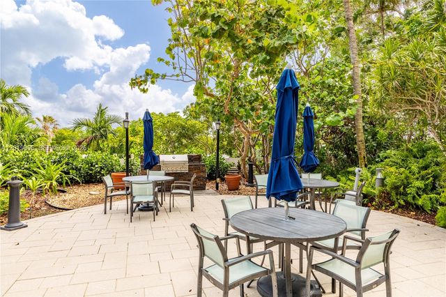 2000 Towerside Ter 311, Miami, FL 33138