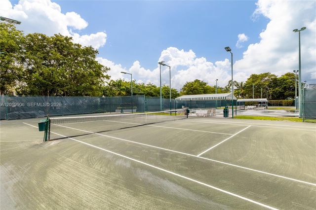 2000 Towerside Ter 311, Miami, FL 33138