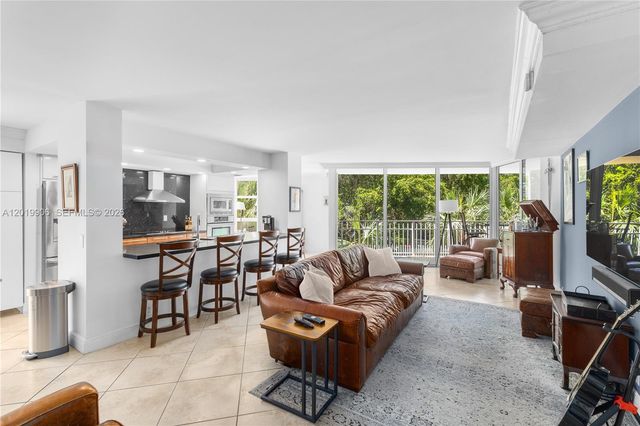 2000 Towerside Ter 311, Miami, FL 33138