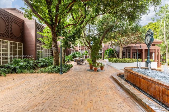 2000 Towerside Ter 311, Miami, FL 33138