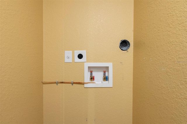 2595 COUNTRYSIDE BOULEVARD 8311, Clearwater, FL 33761