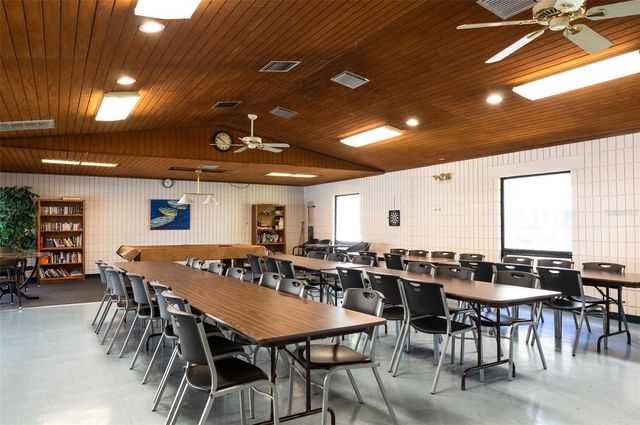 2595 COUNTRYSIDE BOULEVARD 8311, Clearwater, FL 33761