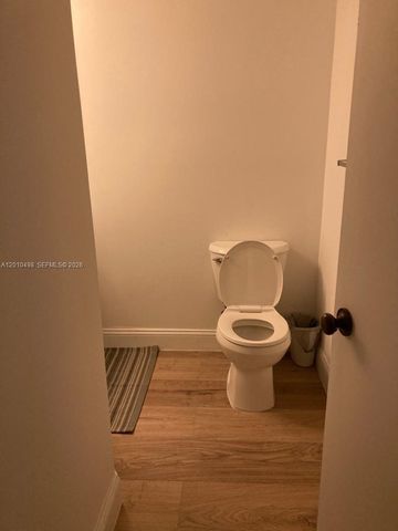 780 NE 69th St 506, Miami, FL 33138