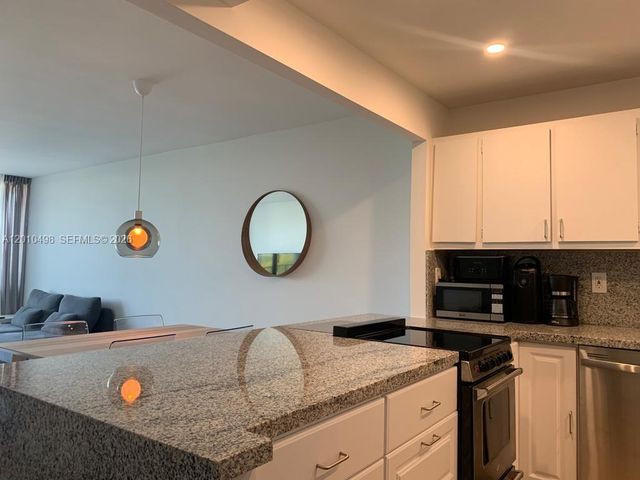 780 NE 69th St 506, Miami, FL 33138