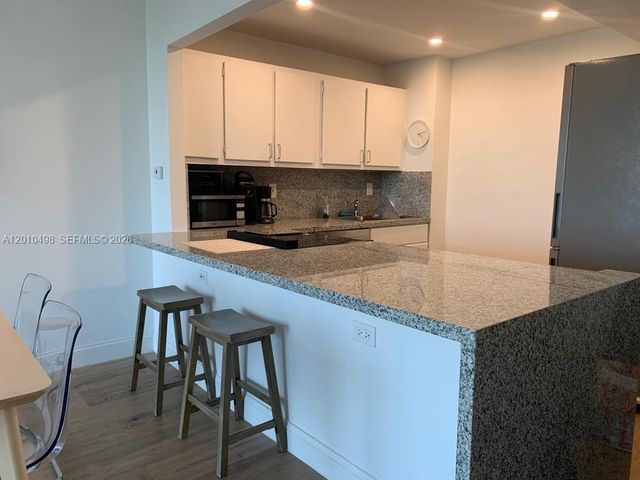 780 NE 69th St 506, Miami, FL 33138