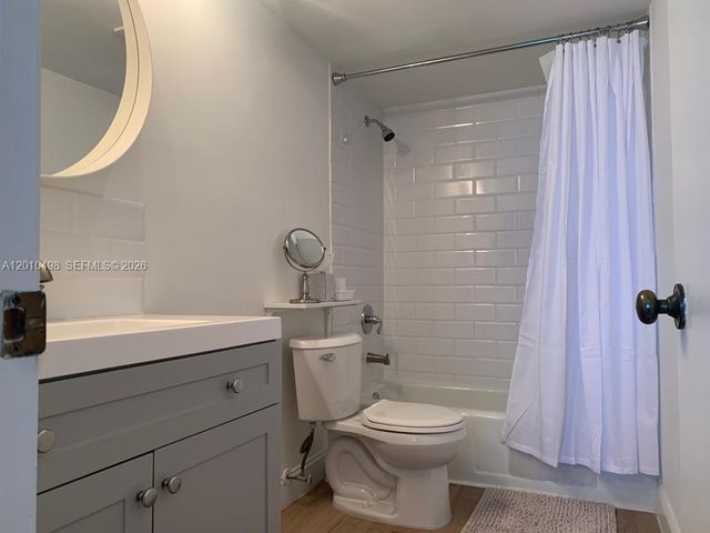 780 NE 69th St 506, Miami, FL 33138