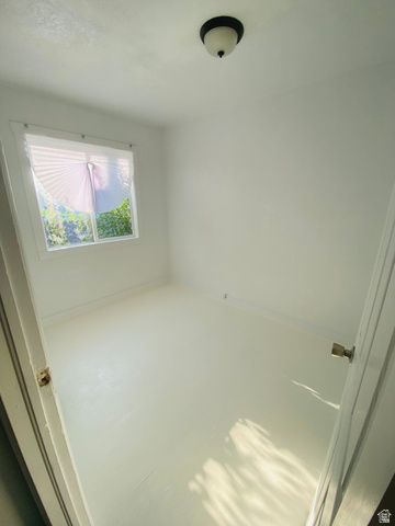 221 E 32ND ST, Ogden, UT 84401
