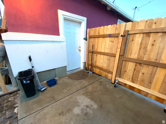 221 E 32ND ST, Ogden, UT 84401