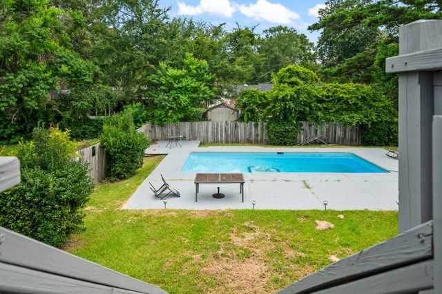 107 Washington Drive, Ladson, SC 29456