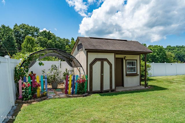 435 Easley Drive, Kingsport, TN 37664