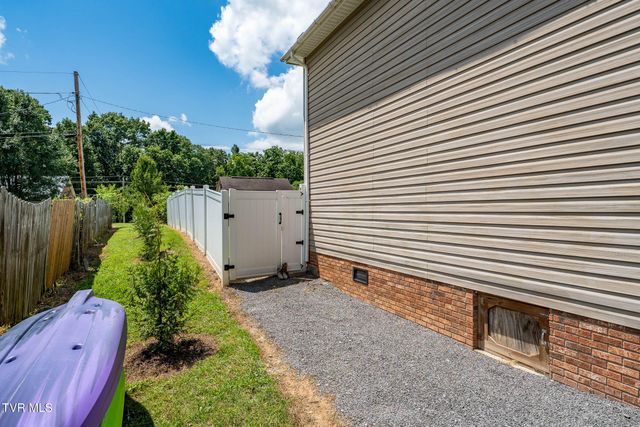 435 Easley Drive, Kingsport, TN 37664