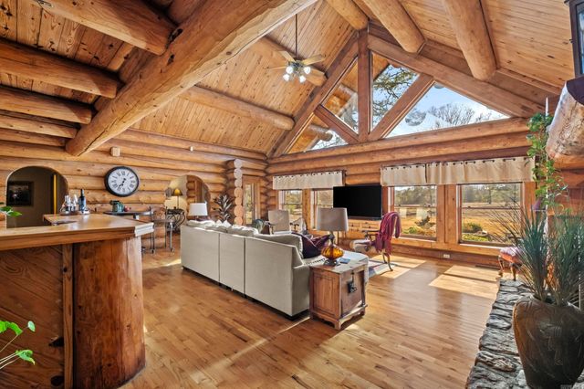 150 Wilson Lodge Drive, Judsonia, AR 72081