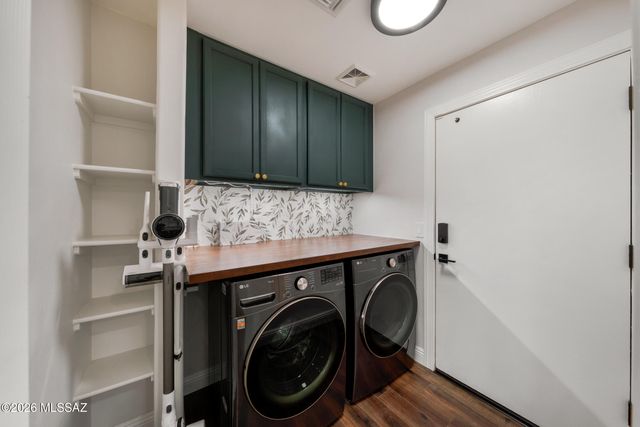 6399 W Royal Fern Drive, Tucson, AZ 85757