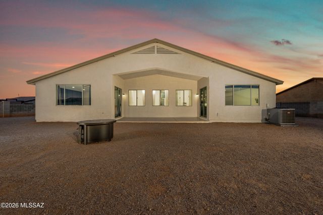 6399 W Royal Fern Drive, Tucson, AZ 85757