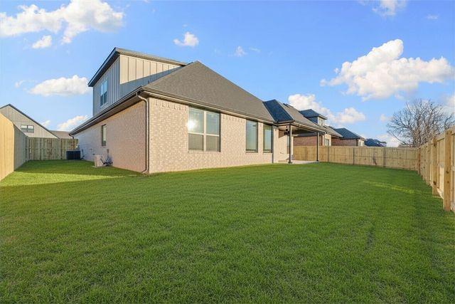 503 Steep Hill Lane, Cave Springs, AR 72718