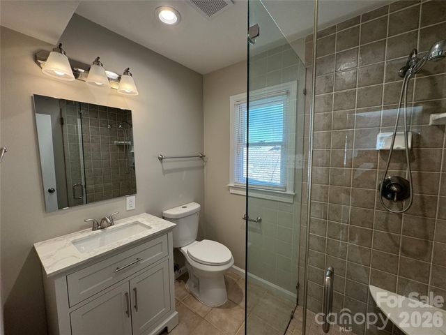 8509 Idlewild Road, Charlotte, NC 28227